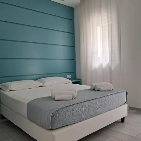 Bed & Breakfast Dreams Mare 