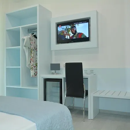 Bed & Breakfast Dreams Mare 
